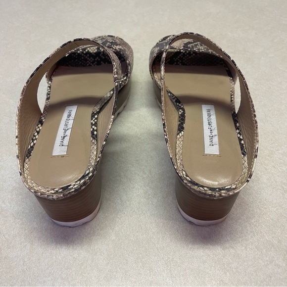 Diane Von Furstenberg Snake Print Sandals - Picture 8 of 9